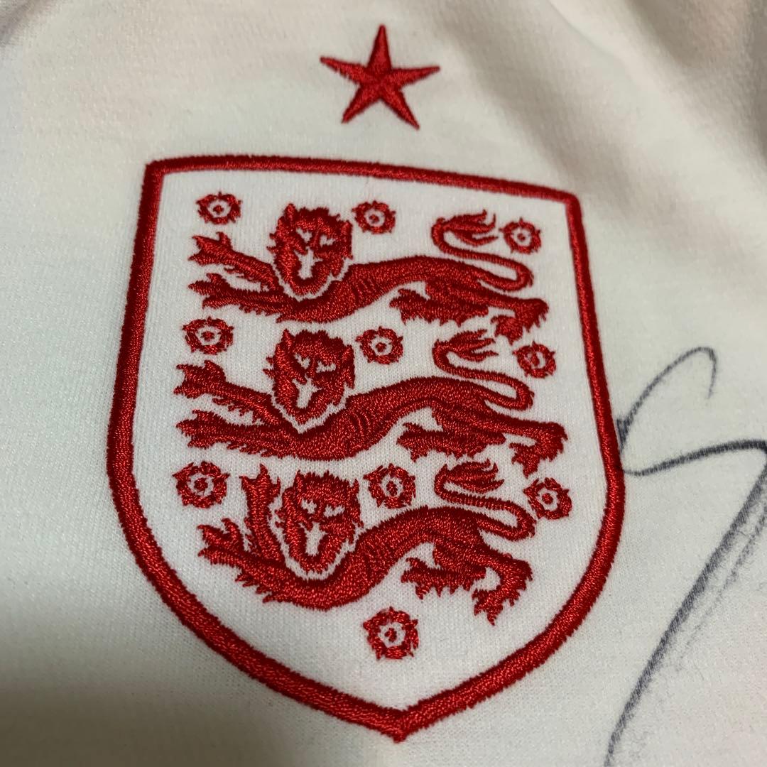 イングランド　サッカー選手サイン　ユニフォーム