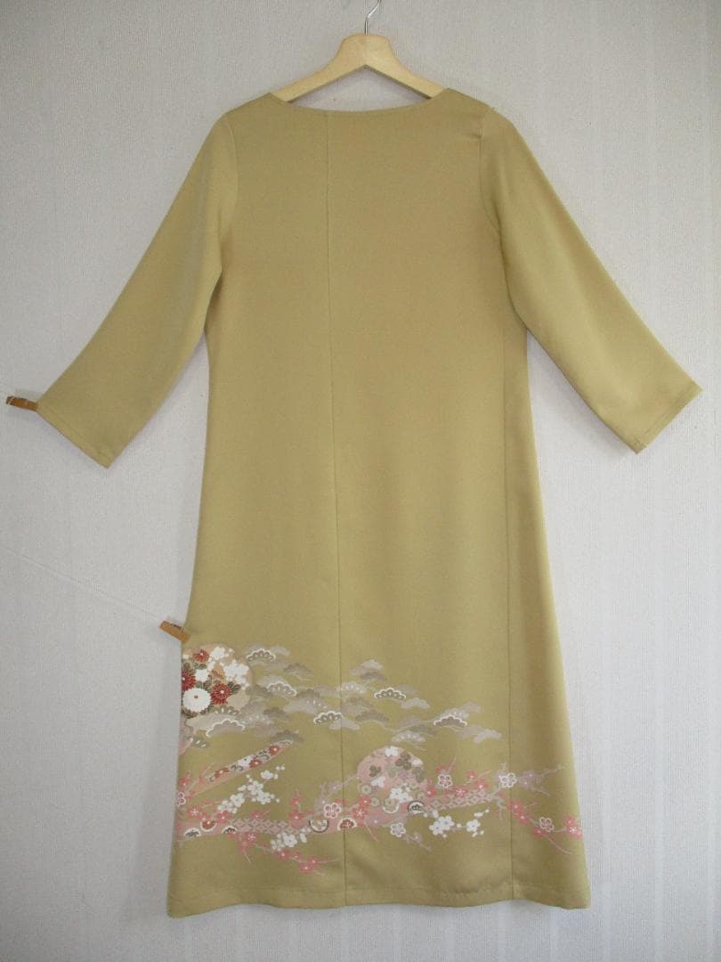 Ｍ～Ｌサイズ　色留袖からの着物リメイクドレスです　着丈１１６cm