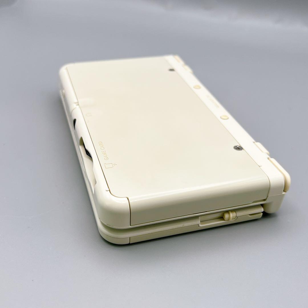 1496【美品】Newニンテンドー3DS ホワイト