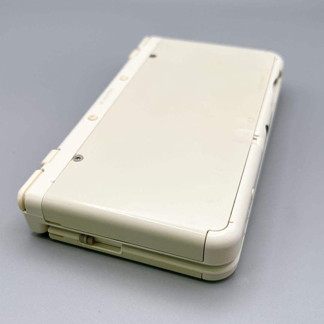 1496【美品】Newニンテンドー3DS ホワイト