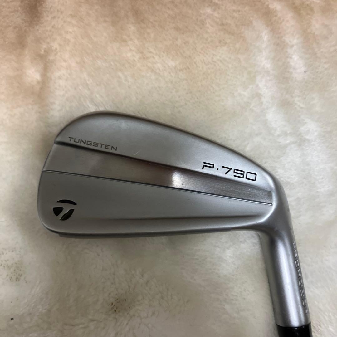 P790 7番アイアン　2021