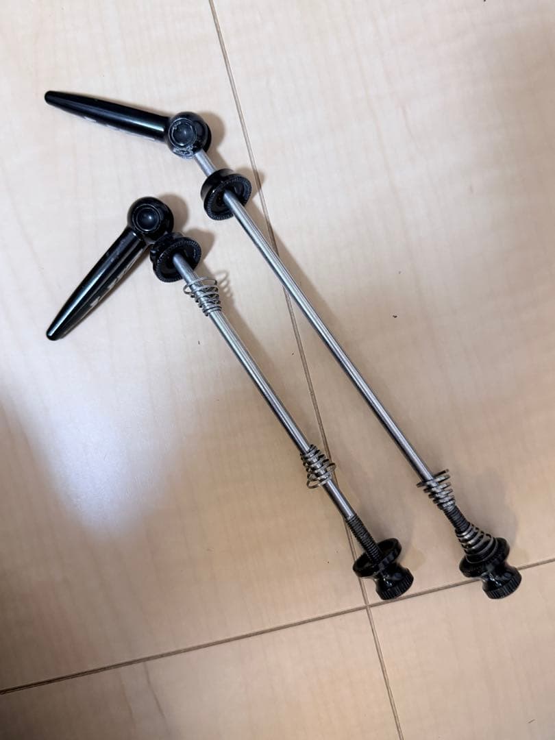 【訳あり】ZIPP 404 チューブラー カーボンホイール シマノ11速 おまけ