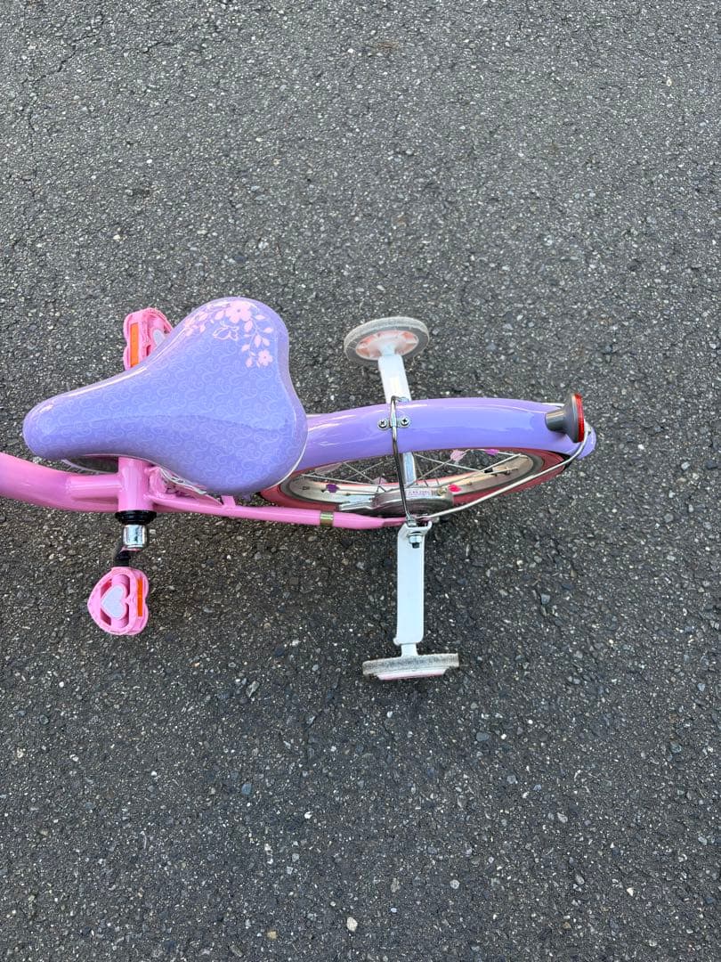 みぃ【室内保管】ソフィア　幼児用　自転車 補助輪付き　18センチ　中古品