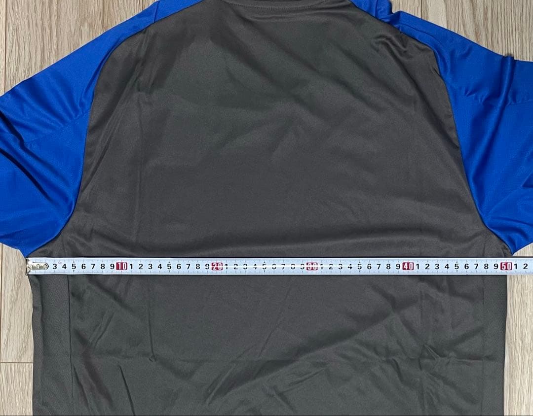 adidas リーズ　トレーニングウェア　プラシャツ　練習着　新品