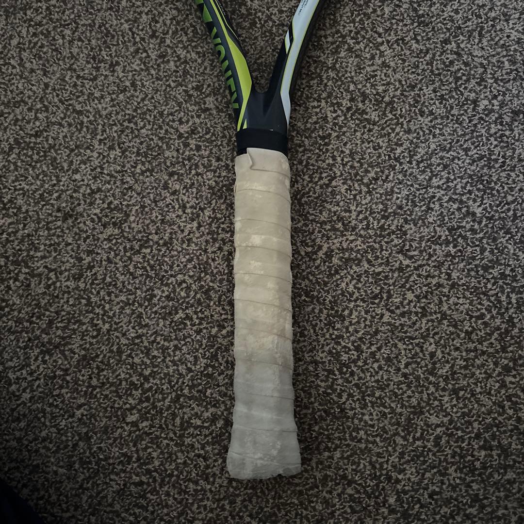 YONEX イーゾーン98(グリップ2) 硬式テニス　ラケット　2本