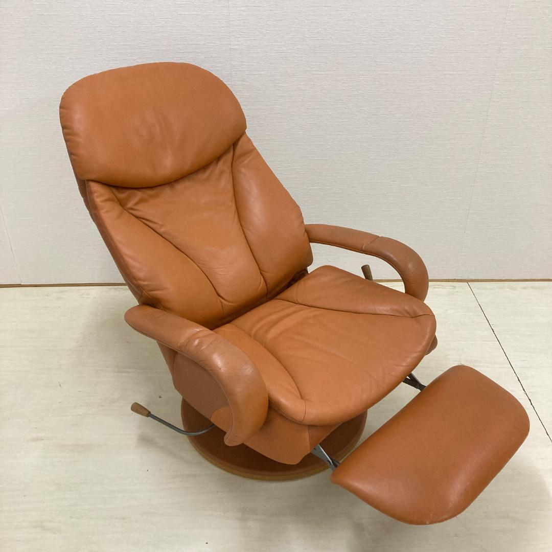 【カリモク】本革　リクライナー　回転　リクライニングソファ　パーソナルチェア