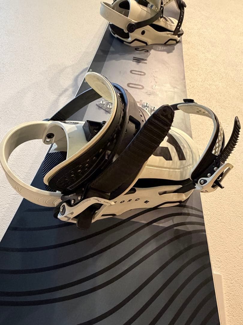 YONEXのSMOOTH24-25板+ UNION FORCE ビンディング