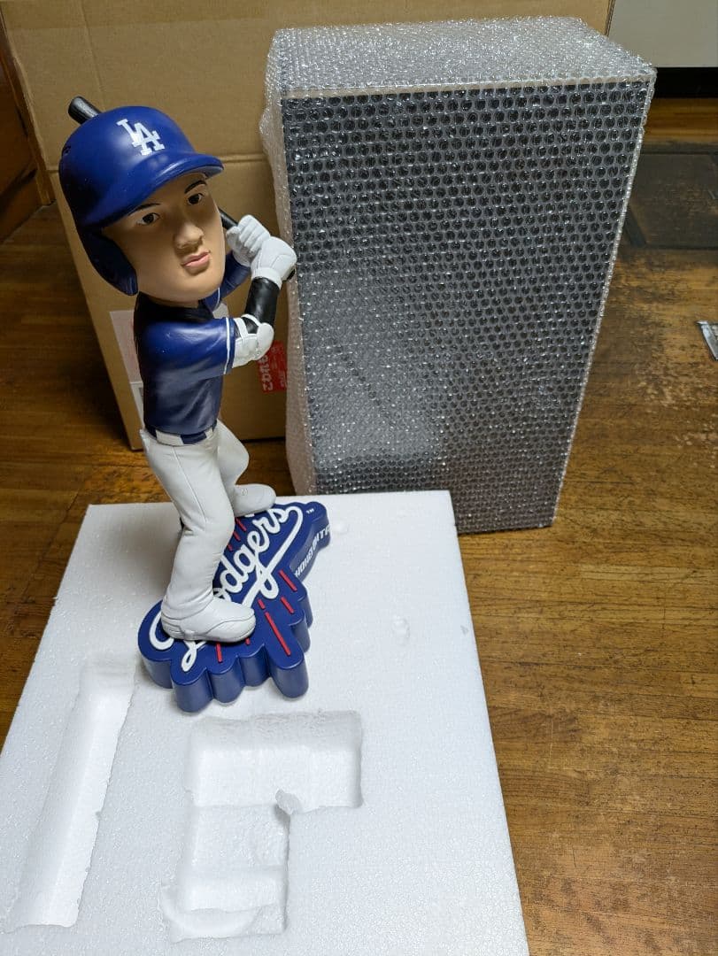 希少45cm大谷翔平首振りボブルヘッド 人形