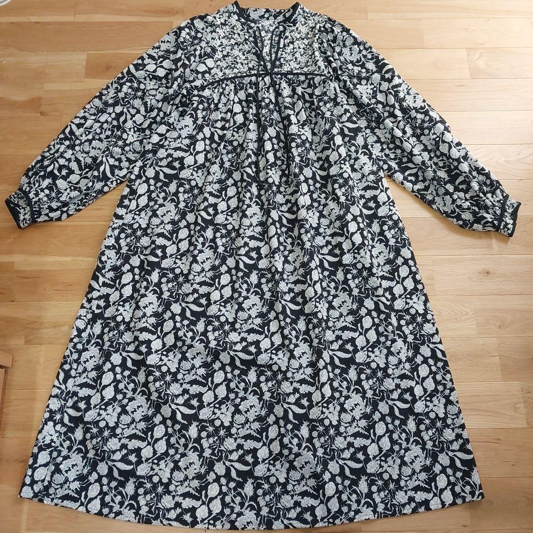 【ウィルフリー 】2way花柄ボリュームロングワンピース