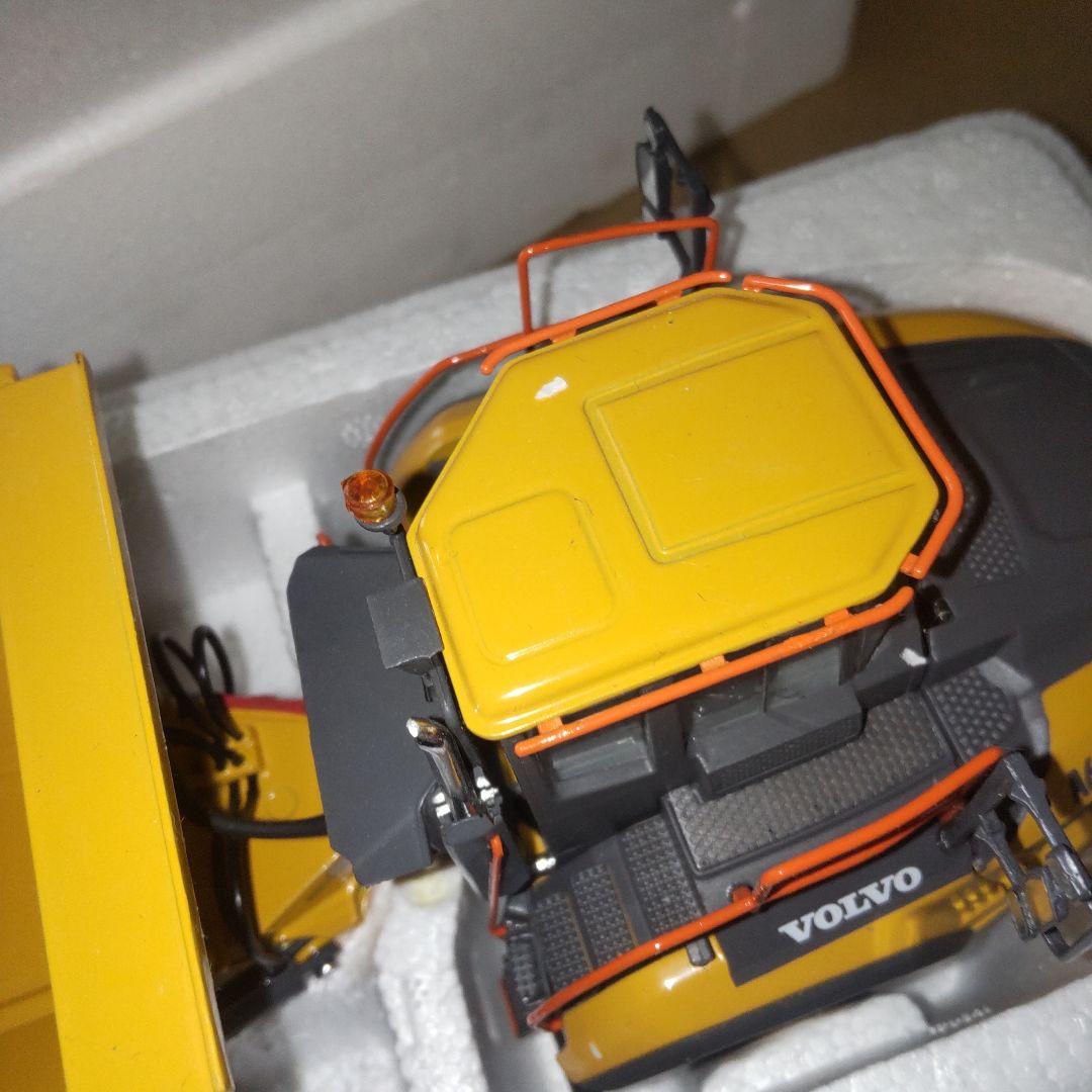 イ*ル様 WSI VOLVO A60H 1/50スケールモデル