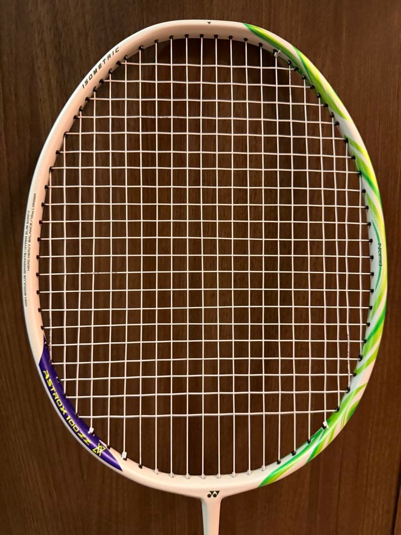 YONEXアストロクス100ZZ VA,アクセルセン,100ZVA, 4UG5