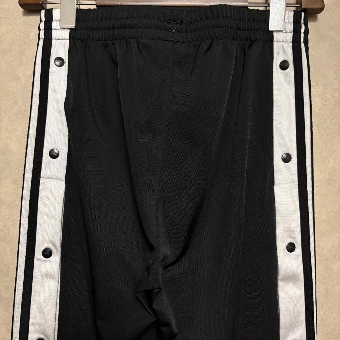 ブラックピンク着用 adidas アディダス トラックパンツ アディブレイク