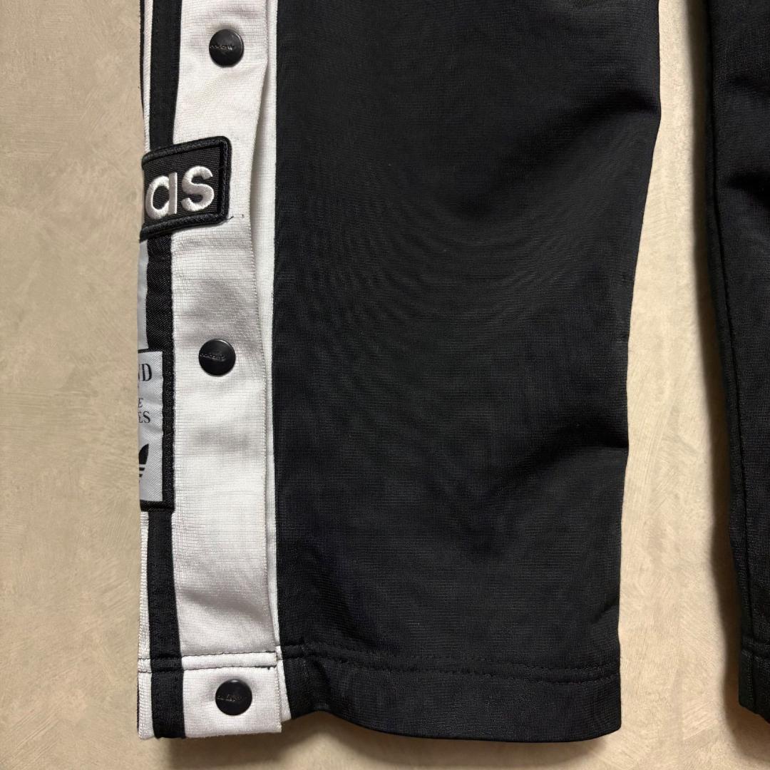 ブラックピンク着用 adidas アディダス トラックパンツ アディブレイク
