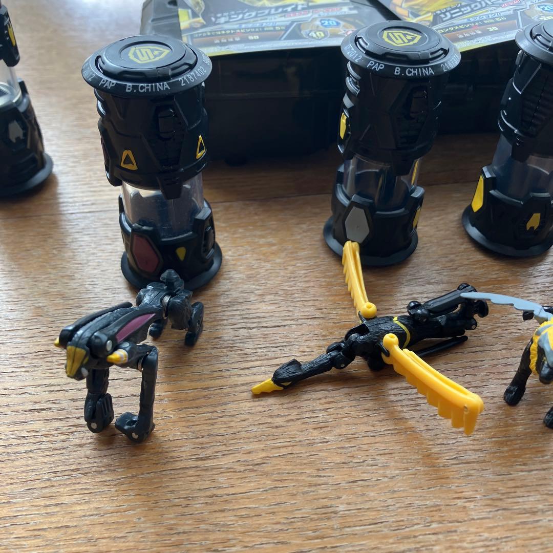 獣旋バトル　モンスーノ　まとめ売り　カード、ケース付き