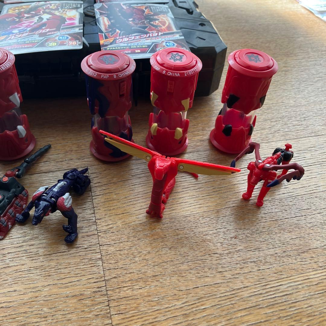 獣旋バトル　モンスーノ　まとめ売り　カード、ケース付き