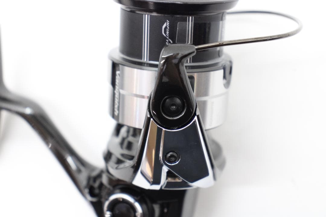 シマノ 23 ヴァンキッシュ C3000MHG 64-EY1001-17