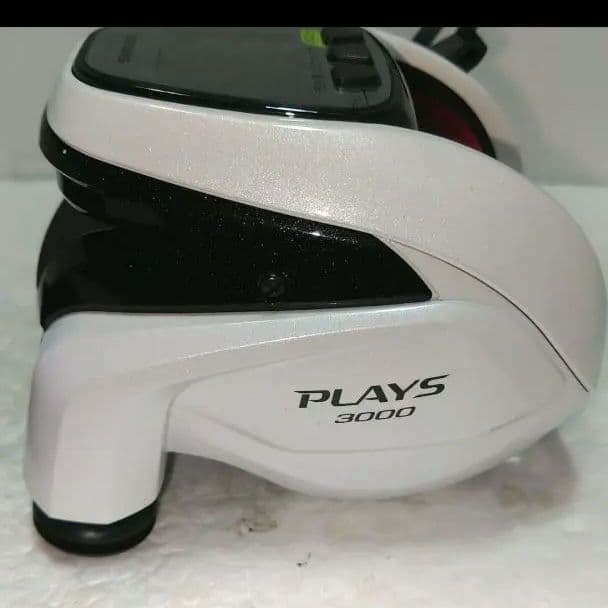 シマノ 電動リール PLAYS 3000　巻上げ距離1.6K 使用時間7H