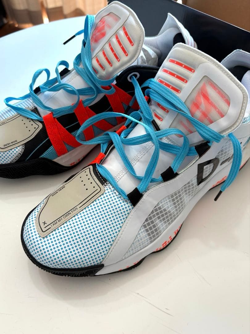 箱付きadidas DAME 6 バスケットボールシューズ プシャーTコラボ