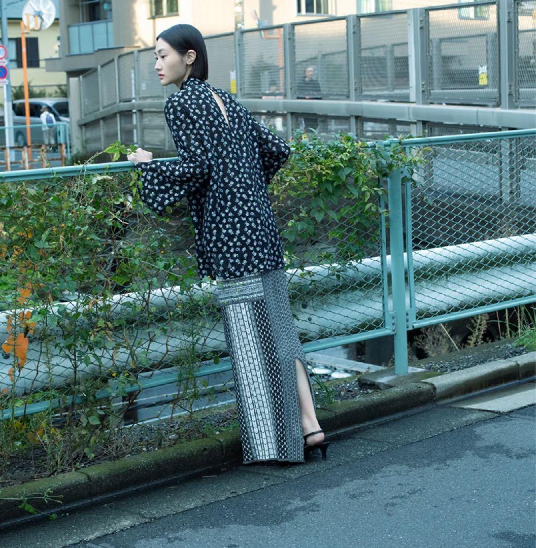 マメクロゴウチ2025ss 完売 Floral Jacquard Blouse