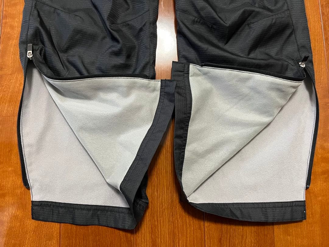 期間限定値下げ❣️ YONEXウィンドブレーカーSS 上下セットHeat素材