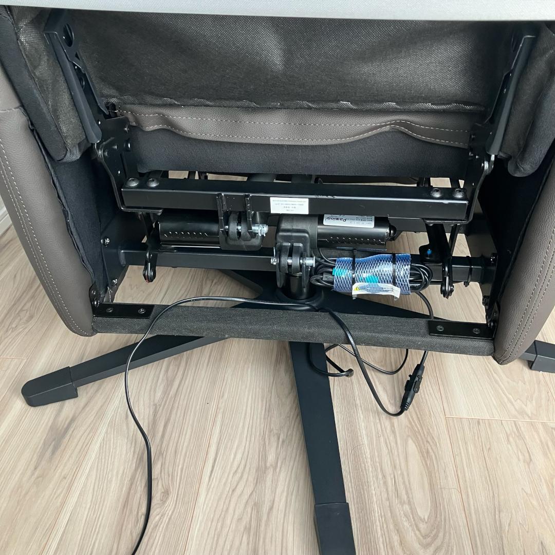 送料込み　ニトリ　電動リクライニングチェア　1人用　ダークブラウン　LB01