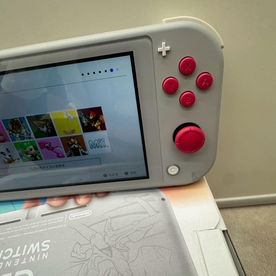 ニンテンドー スイッチライト 本体 ザシアン・ザマゼンタ