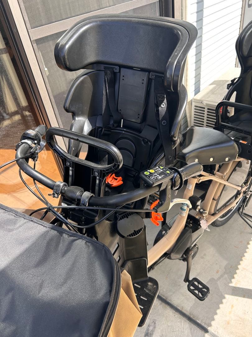 パズベビー　3人乗り電動自転車【埼玉】