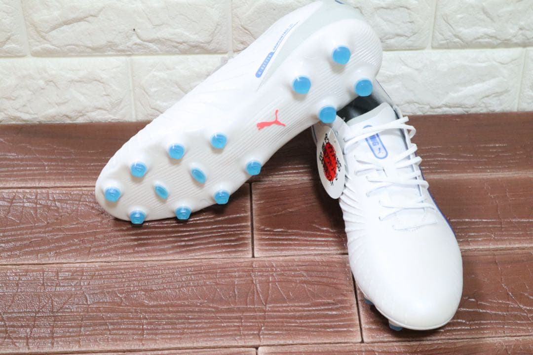 新品　プーマ　サッカー　スパイク　キング アルティメット HG/AG