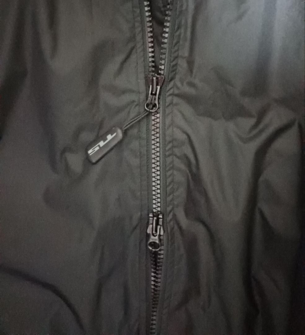 TOOLS　トゥールス　TLS　フード付き　サーフィン 　ジップアップ ポンチョ