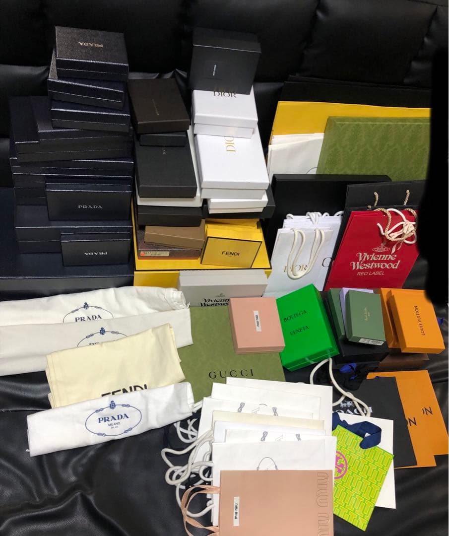 最終希望価格　ブランド　財布空箱、小物空箱、保存袋等　プラダ、ルイヴィトン