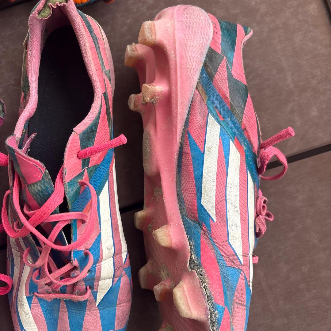 サッカースパイク