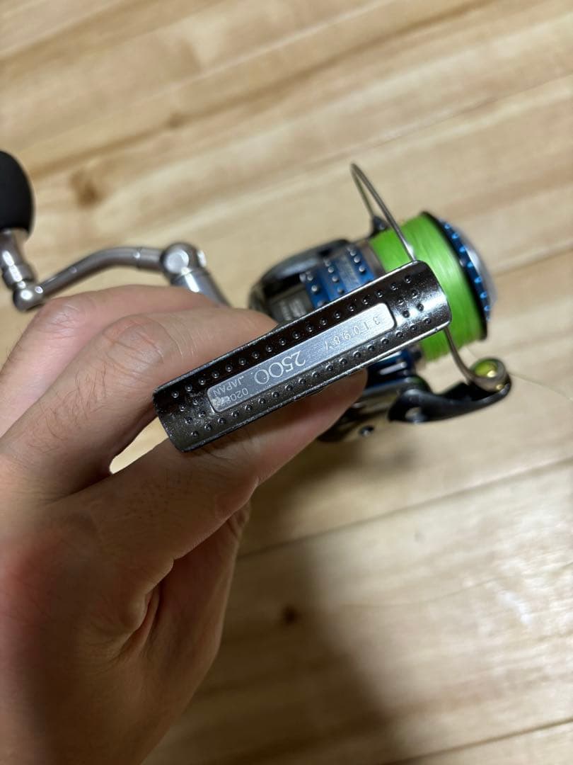 スピニングリール 08 shimano stella 2500