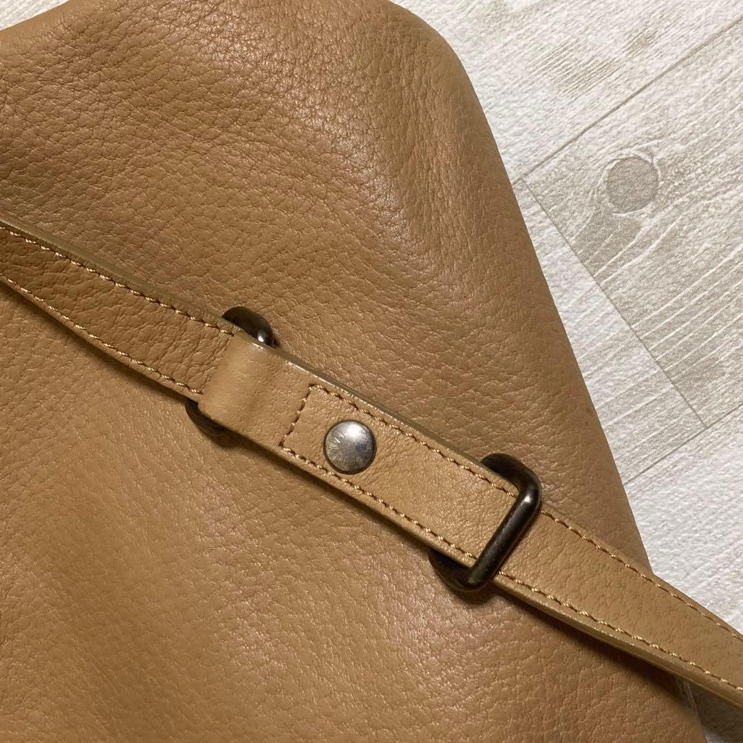 マルニ　3way ベージュ レザー バッグ MARNI
