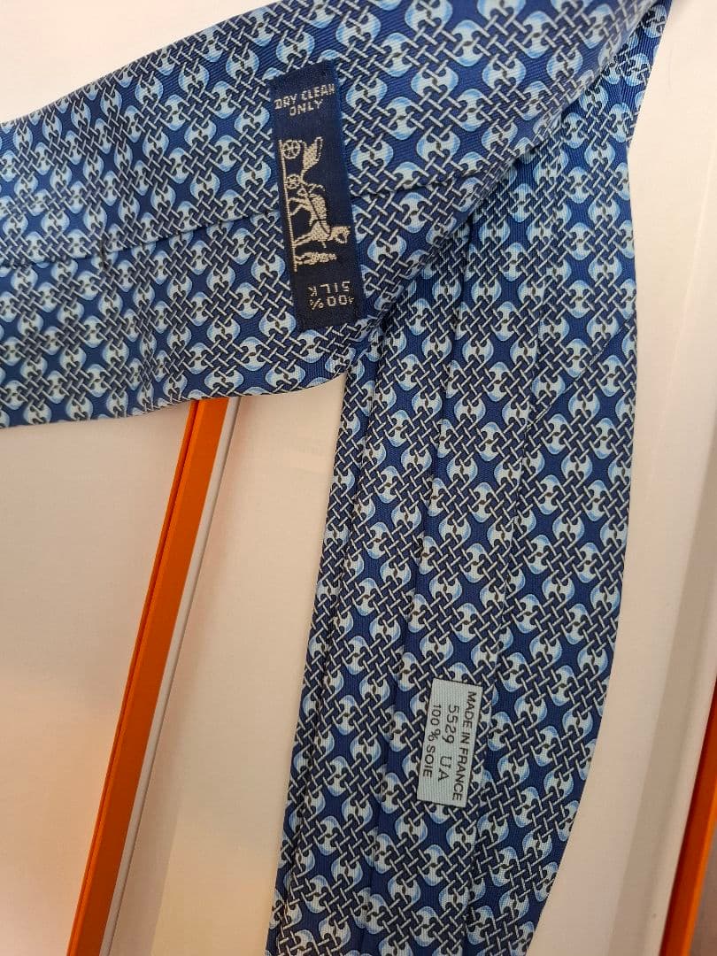 HERMES エルメス ネクタイ ブルー 箱付き