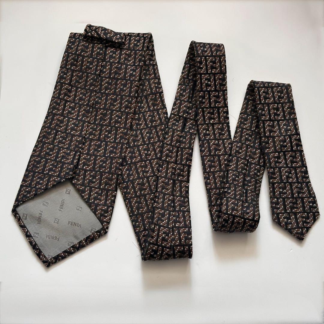 美品✨FENDI ネクタイ　フェンディ　ウール　シルク　ズッカ柄　FFロゴ