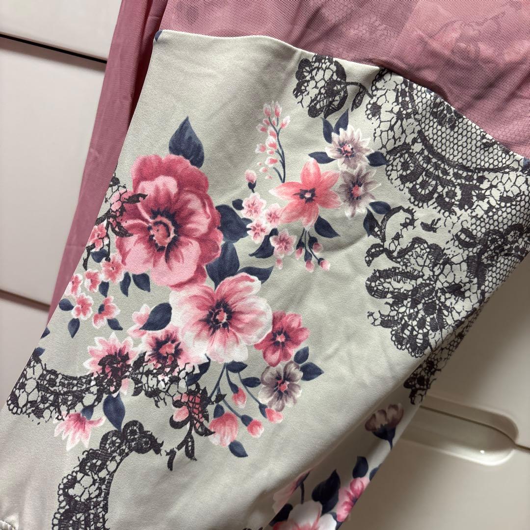 stina/M/ピンクの花柄長袖レオタード