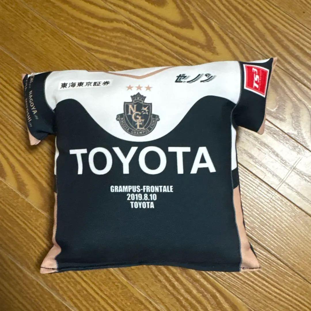 名古屋グランパス Langerak 直筆サイン入りクッション