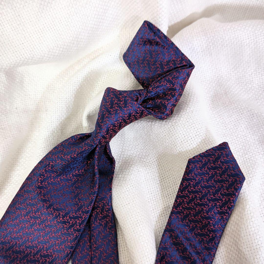 シャルベCharvetフラワー花柄ジャガードシルクビジネスレジメンネクタイ紺赤