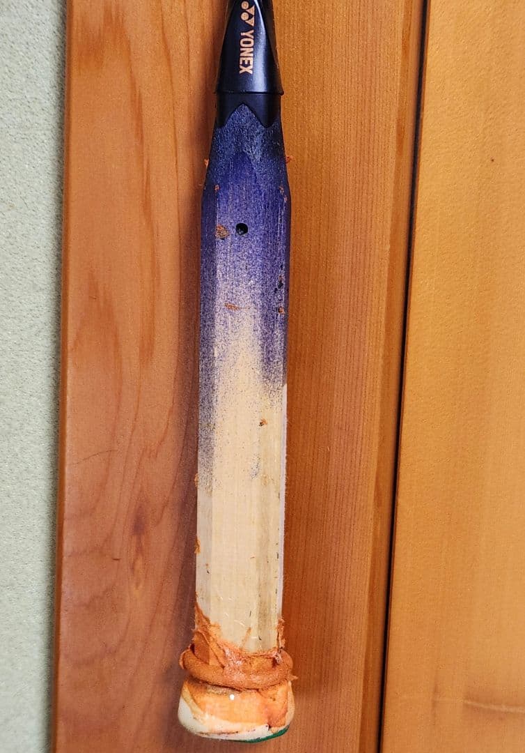 【ジャンク品】　バドミントンラケット　アストロクス100zz　ダークネイビー