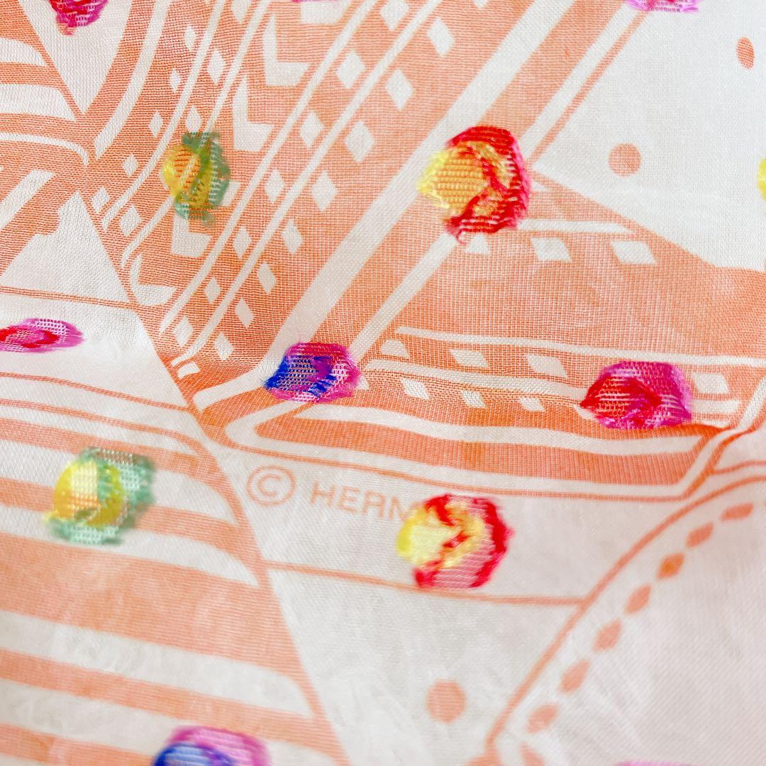 未使用　エルメス　カレ60 ジグザグのサングル　タグ有　スカーフ