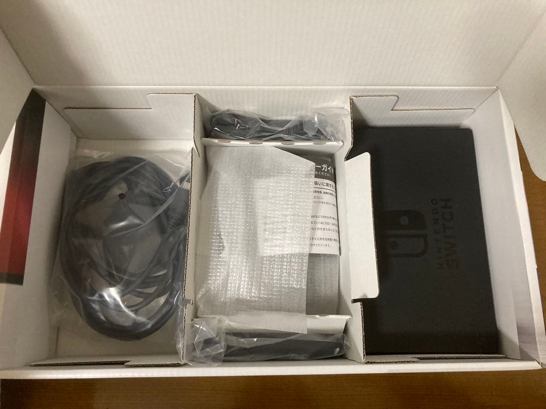 Nintendo Switch 本体　完品箱付き 動作良好