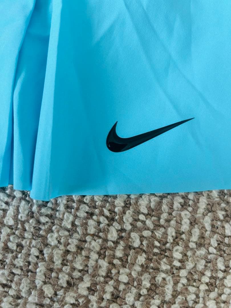 新品、Nike ナイキ、プリーツスカート XS ライトブルー
