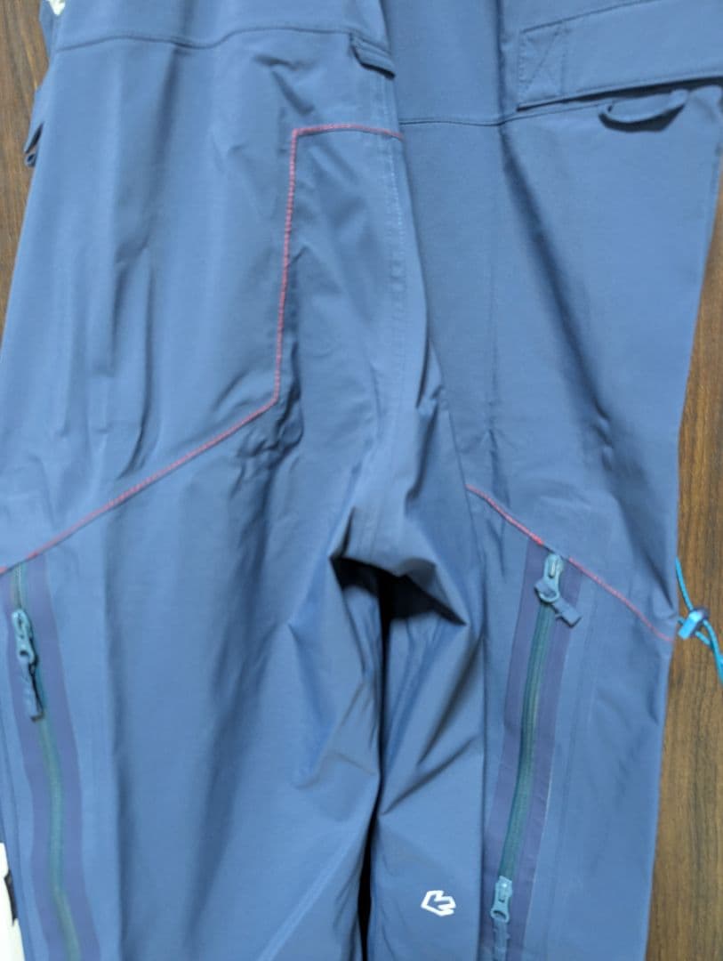 REW 22-23 REALITY リアリティー 上下セット 最終価格！