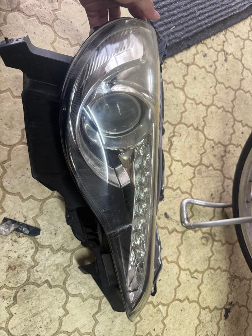 激*読様 ZN6 前期 純正ヘッドライト バラスト バルブ無し