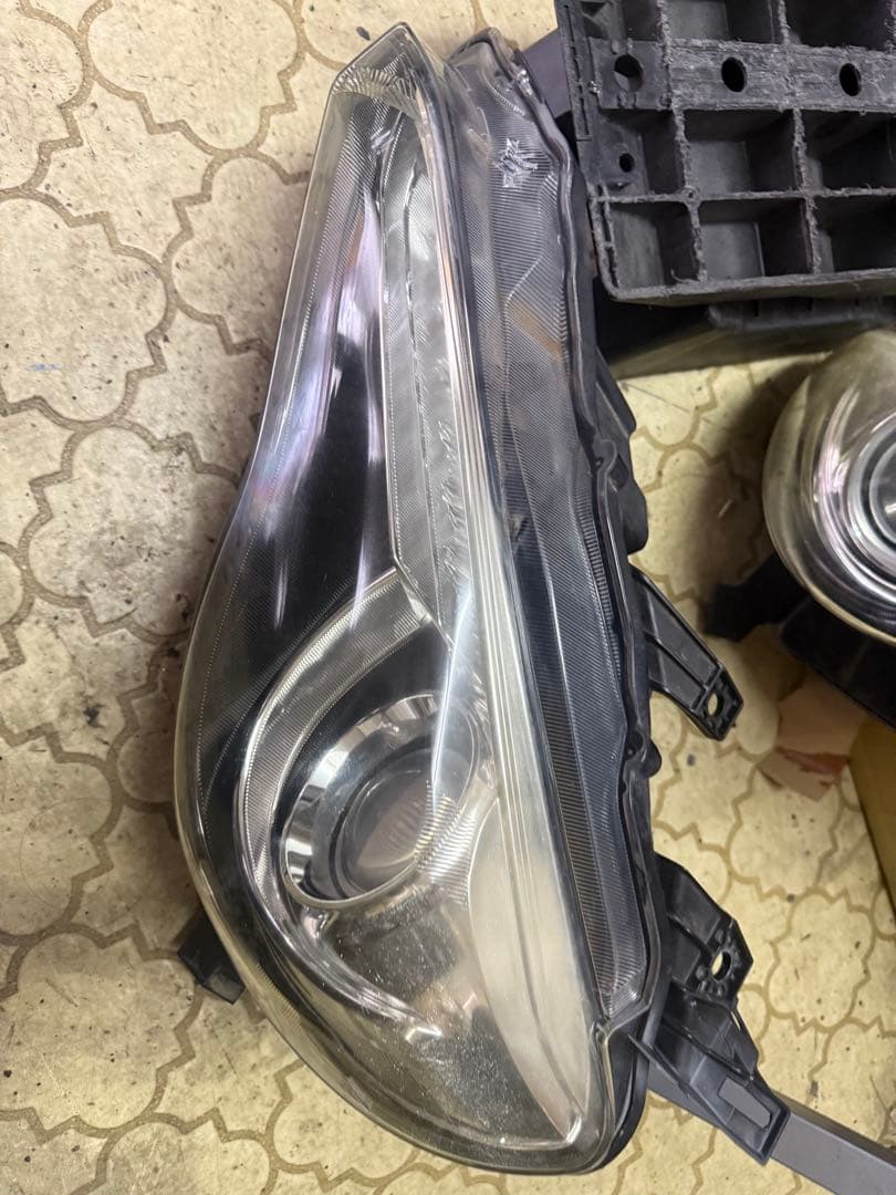 激*読様 ZN6 前期 純正ヘッドライト バラスト バルブ無し