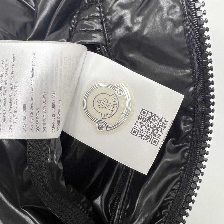 H.OY MONCLER モンクレール 3 ブラック ダウンベスト