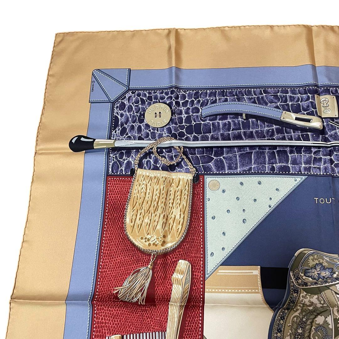 美品‼️HERMES TOUT CUIR　すべて革柄 箱付シルクカレ90希少