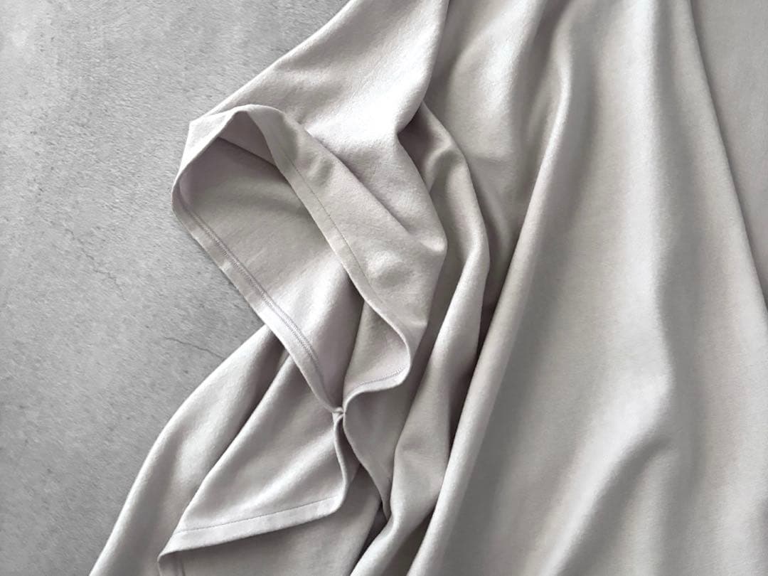 美品 COGTHEBIGSMOKE 2WAYウールジャージーポンチョトップス