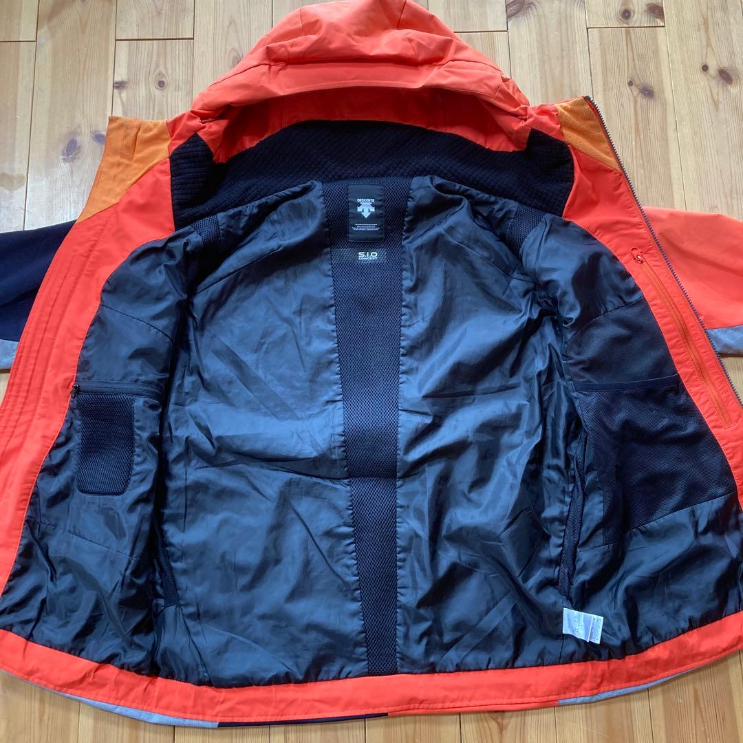 DESCENTE　デサント　スキーウェア