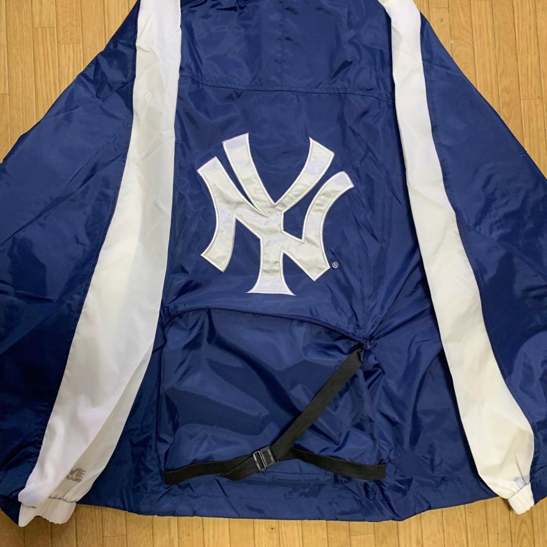 【値下げ】　希少　ヤンキース折りたたみ ウインドブレーカー